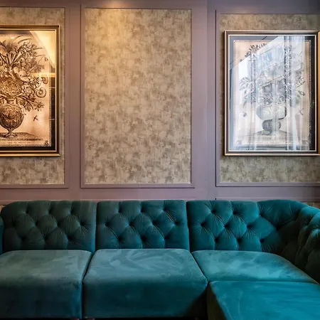 34 Coney Street - The Tobacconist & Cigar Importer *